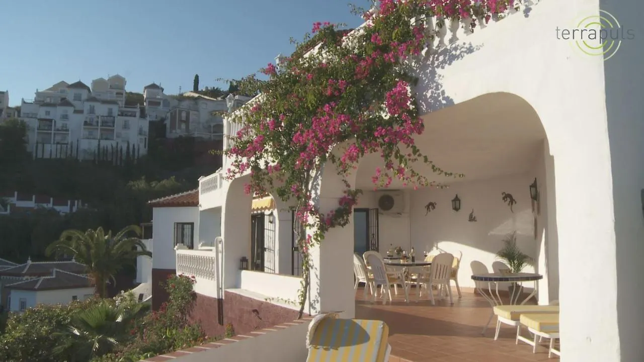 Casa Patricia, Ladera Del Mar, Nerja Apartment