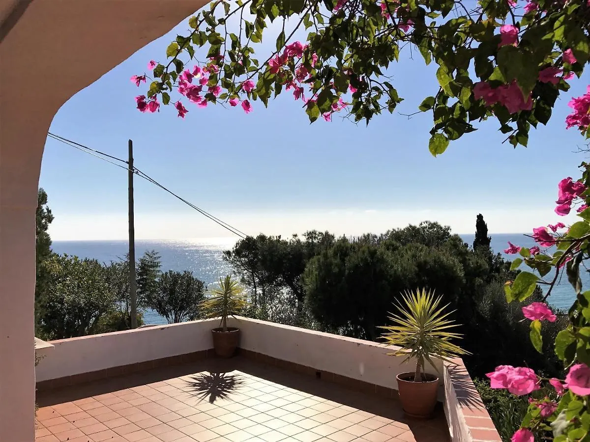 Casa Patricia, Ladera Del Mar, Nerja Apartment 0*,