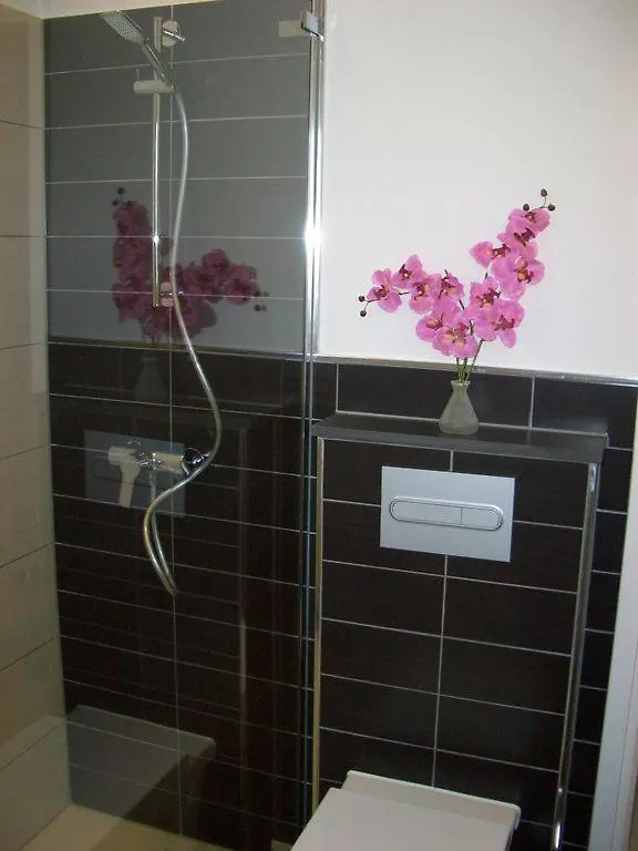 Casa Patricia, Ladera Del Mar, Nerja Apartment